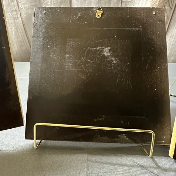 Antique Gold Floral Wall Accents - Picture 8 of 10